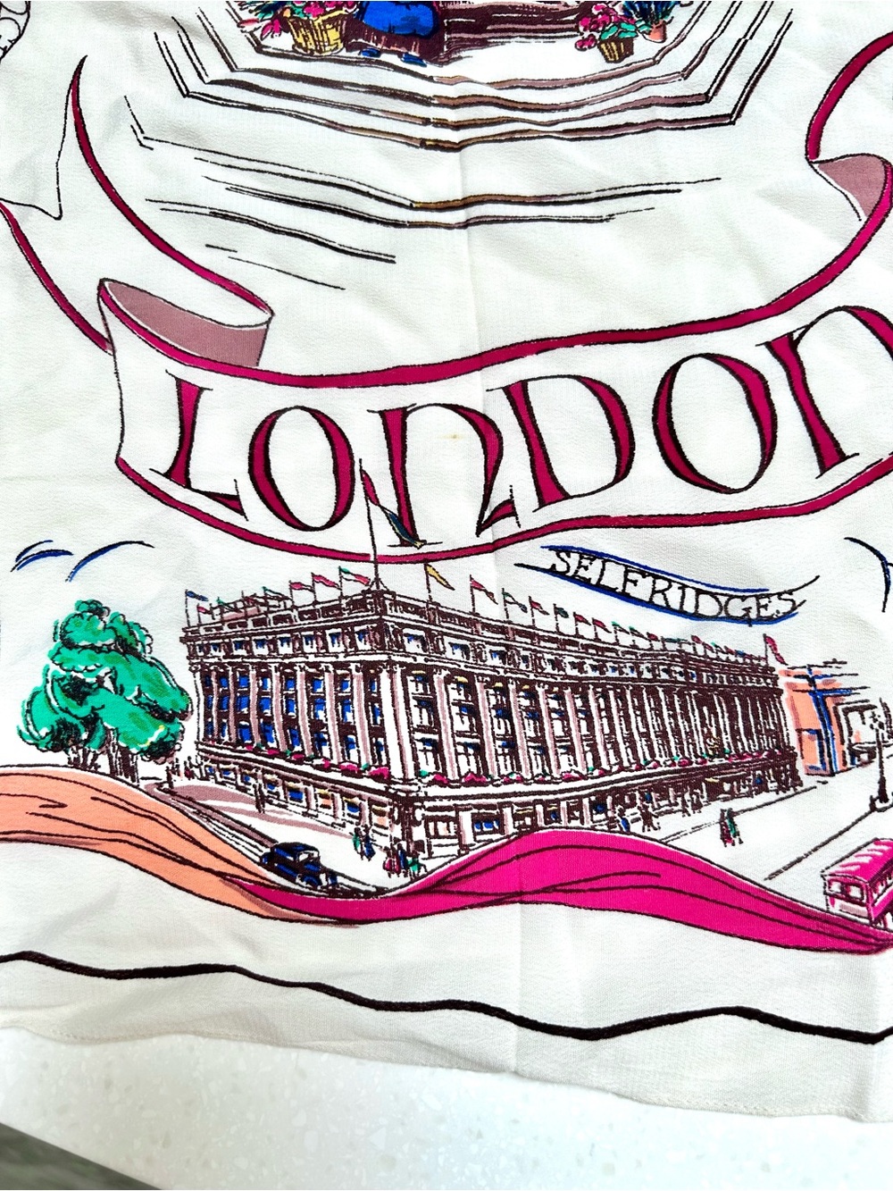 LONDON UK Britain Scenic Silk Scarf/wrap w vacay resort European vibe - Picture 3 of 15
